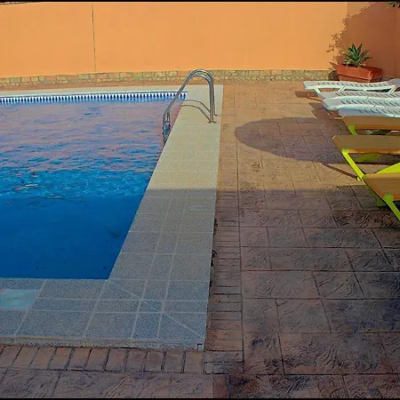 度假居 Con Piscina Privada *