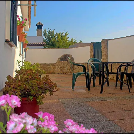 Con Piscina Privada *